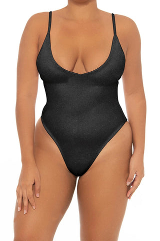 Plus Size Scoop Round Back Full Coverage One Piece Swimsuit *